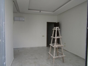 Image 1 Title