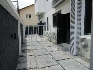Image 1 Title