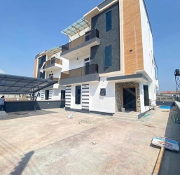  Brand New 5 Bedroom Detached Duplex With A Swimming Pool;  5 bedroom Detached Duplex for Sale Lekki Lagos Vetra  Property