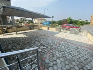 Image 1 Title