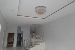 Image 1 Title