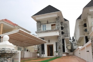 Well Located, Brand New And Luxuriously Finished 5 Bedroom Fully Detached House With En-suite Boys Quarters And Kitchen 5 bedroom Detached Duplex for Sale Lekki Lagos Vetra  Property