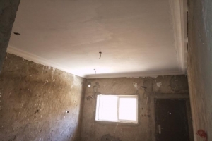 Image 1 Title