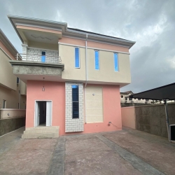 Lovely 4 Bedroom Detached House;  4 bedroom Detached Duplex for Sale Ajah Lagos Vetra  Property