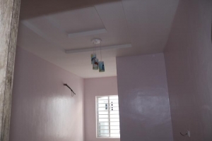 Image 1 Title