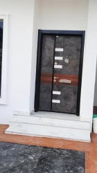 Image 1 Title