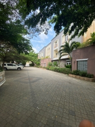 Image 1 Title