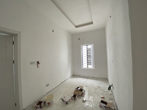 Image 1 Title