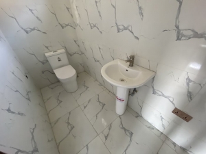 Image 1 Title