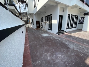 Image 1 Title