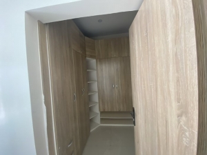 Image 1 Title