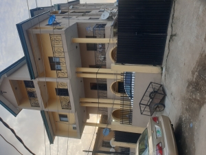 Image 1 Title