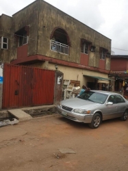  Very Solid One Storey Building Of 1no 3bedroom Flat, 1no 2bedroom And 4shops With Parking Space For Atleast 2cars On Half Plot Of Land  House for Sale Surulere Lagos Vetra  Property