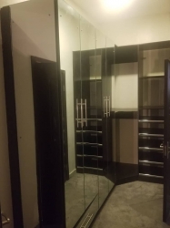 Image 1 Title