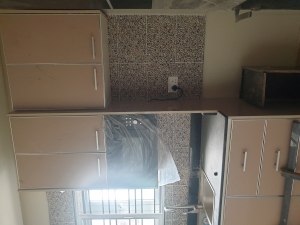 Image 1 Title