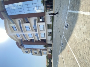 Image 1 Title