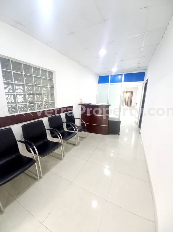 Image 1 Title