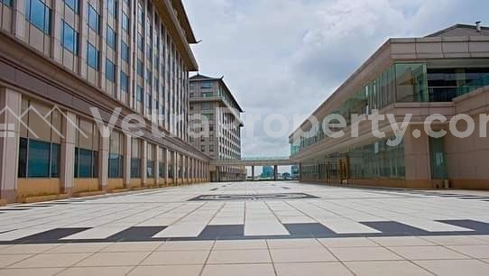 Image 1 Title