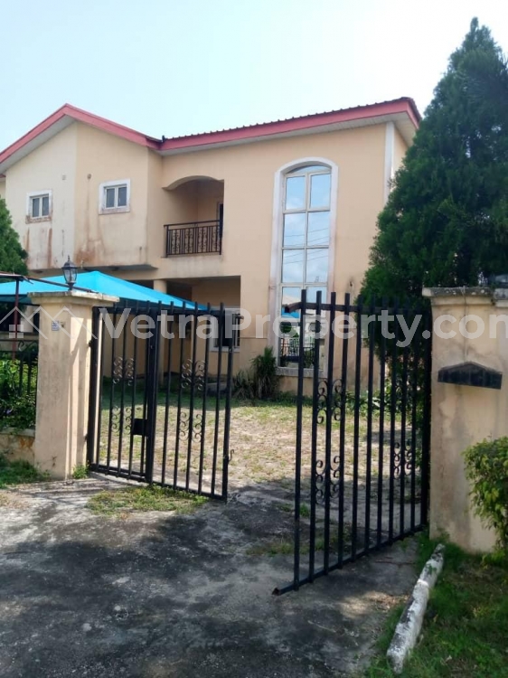  Distress 4 Bedroom Fully Finished Semi-detached Duplex With Air Conditioning , Fully Fitted Kitchen Plus 1 Room Bq.  4 bedroom Semi-Detached Duplex for Sale Ajah Lagos Vetra  Property