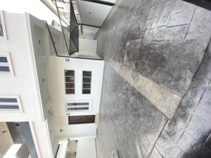 Image 1 Title
