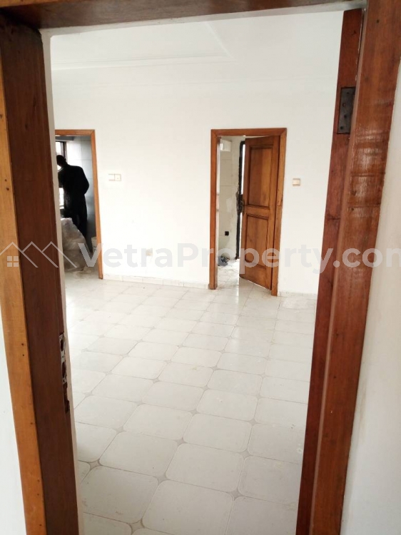 Image 1 Title