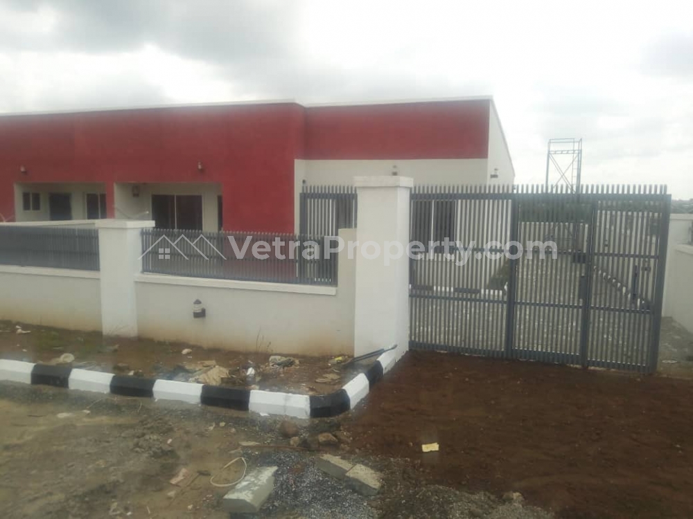  Newly Built Luxury 3 Bedroom Fully Finished And Fully Serviced Bungalow With Air Conditioning , Fully Fitted Kitchen And 2 Rooms Bq  3 bedroom Detached Bungalow for Sale Lokogoma Abuja Vetra  Property