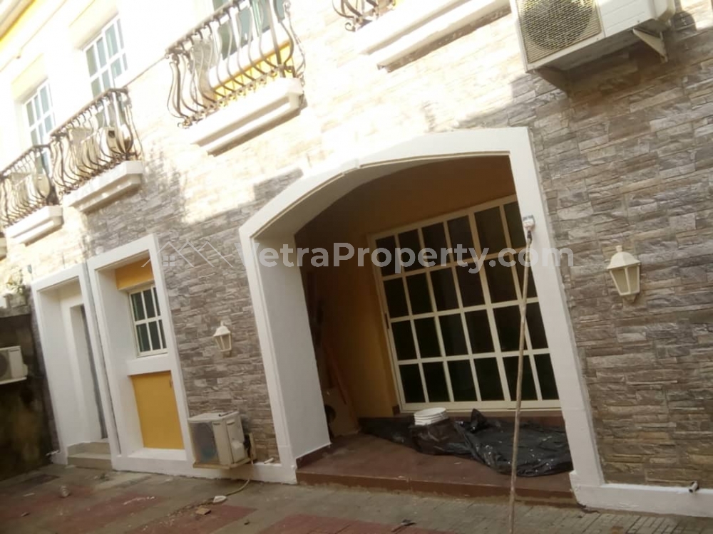  Newly Built Luxury 4 Bedroom Fully Finished And Fully Serviced Semi-detached Duplex Plus 2 Rooms Bq With Air Conditioning , Fully Fitted Kitchen  5 bedroom Detached Duplex for Rent Maitama Abuja Vetra  Property
