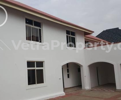  Newly Reburbished Luxury 5 Bedroom Fully Finished And Fully Serviced Detached Duplex + Bq With Air Conditioning , Fully Fitted Kitchen And 2 Bedroom Guest Chalet House As Bq  5 bedroom Detached Duplex for Sale Maitama Abuja Vetra  Property