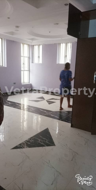 Image 1 Title