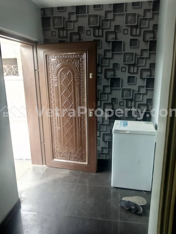 Image 1 Title