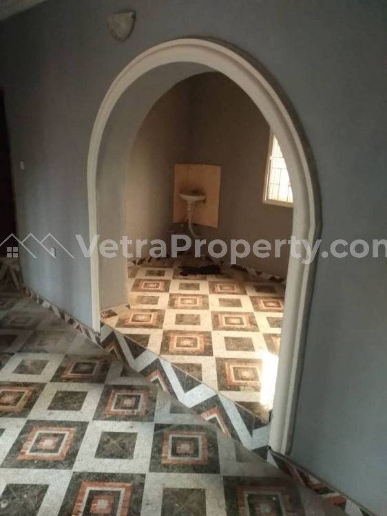 Image 1 Title