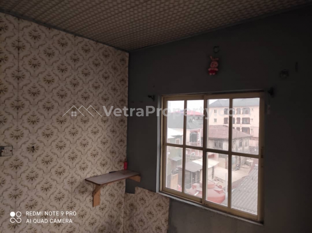 Image 1 Title