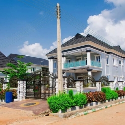 Image 1 Title