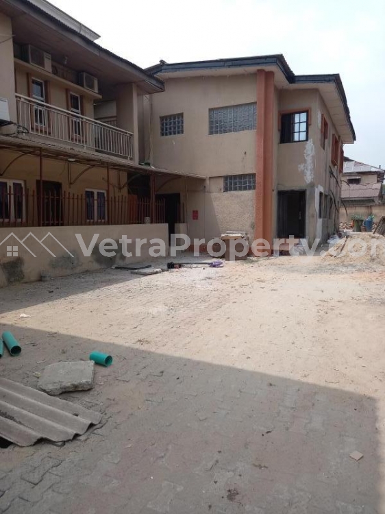  A Well Renovated & Spacious 4 Bedroom Flat  4 bedroom Flat for Rent Yaba Lagos Vetra  Property