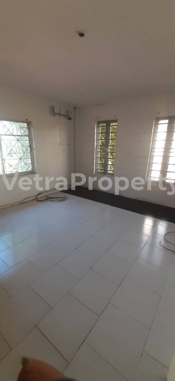  Standard 3bedrooms Flat At Ikeja Off Adeniyi Jones Wemaboard Estate.  3 bedroom Mini Flat for Rent Ikeja Lagos Vetra  Property
