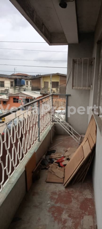  Renovated 3bedrooms Flat At Jubril Martins Street Surulere Lagos.  3 bedroom Blocks of Flats for Rent Surulere Lagos Vetra  Property