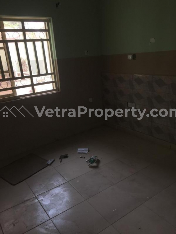  Standard Self-contained  Mini Flat for Rent Ibadan Oyo Vetra  Property
