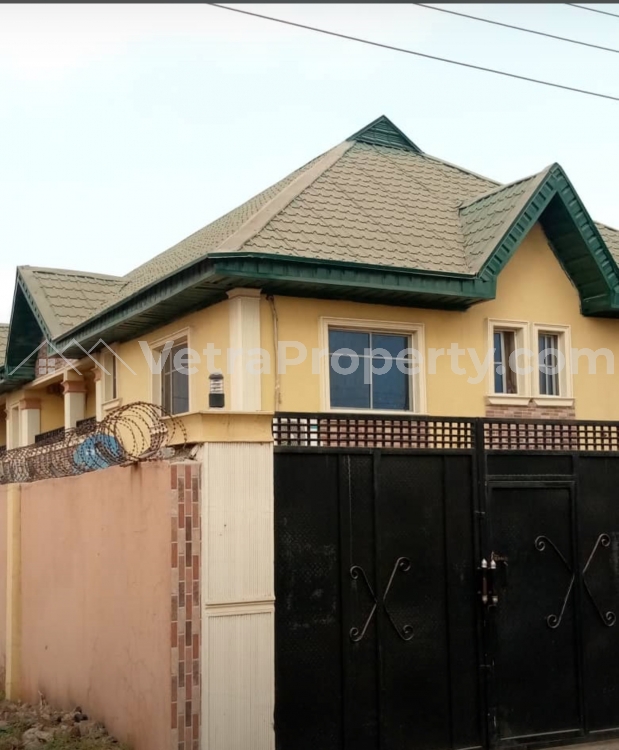  Nicely Built 3 Bedrooms Apartment Available For Rent At Ajeigbe,off Ringroad  3 bedroom Blocks of Flats for Rent Ibadan Oyo Vetra  Property