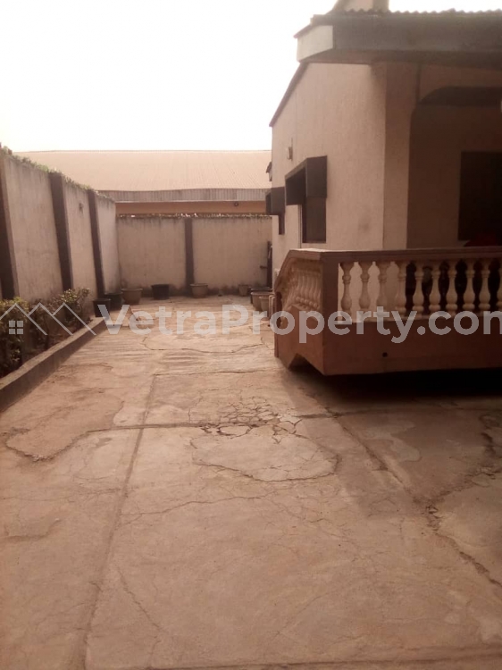  3 Bedrooms Bungalow  3 bedroom Detached Bungalow for Sale Ibadan Oyo Vetra  Property
