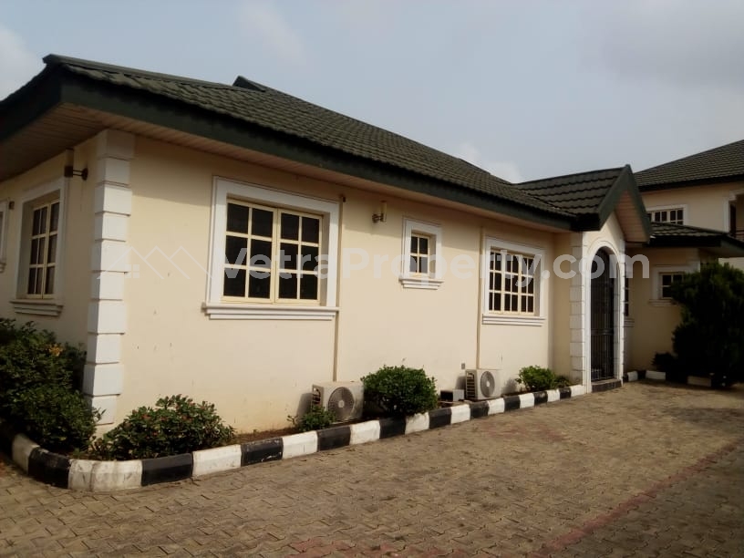  Tastefully Built 3 Bedrooms Bungalow  3 bedroom House for Rent Ibadan Oyo Vetra  Property