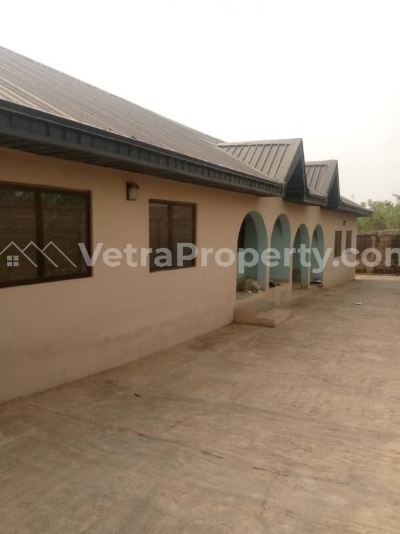  Nicely Built 3 Bedroom Apartment  3 bedroom House for Rent Ibadan Oyo Vetra  Property