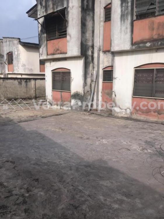  Nicely 4 Units Of 3 Bedrooms Apartments  3 bedroom House for Sale Ibadan Oyo Vetra  Property