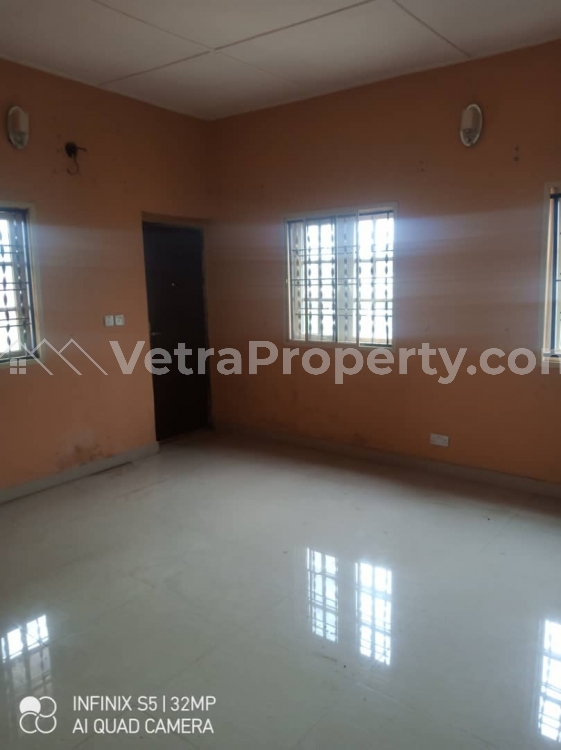  Standard Self-contained  Mini Flat for Rent Ibadan Oyo Vetra  Property
