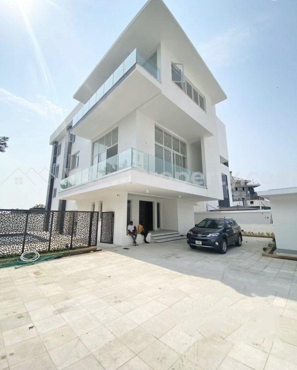  Luxurious 5 Bedrooms Fully Detached House In An Estate  5 bedroom Detached Duplex for Sale Ikoyi Lagos Vetra  Property