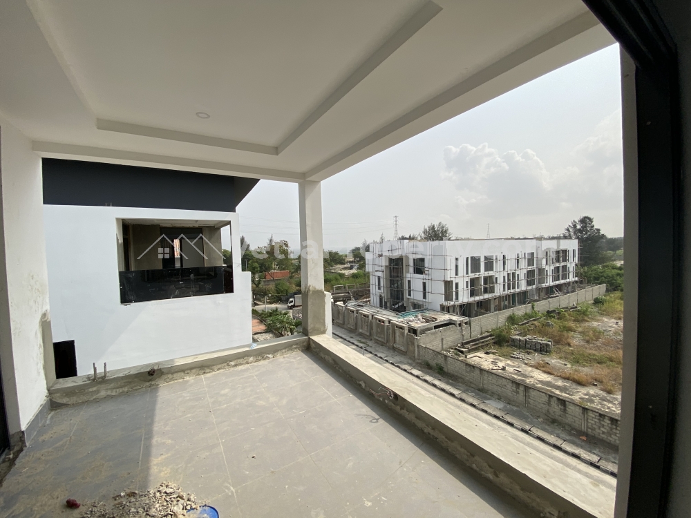 Image 1 Title