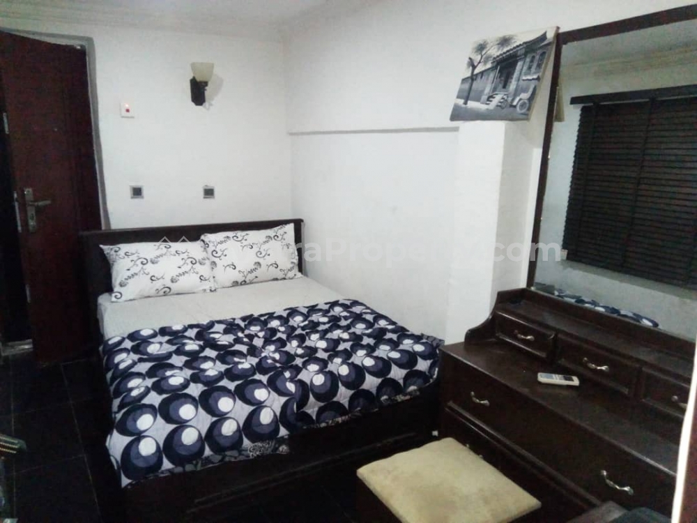 Image 1 Title