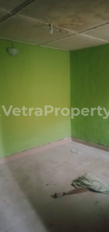  *to Let* Mini Flat At Bankole Street Isheri. Rent: N350,000 Per Annum.  Mini Flat for Rent Ojodu Lagos Vetra  Property