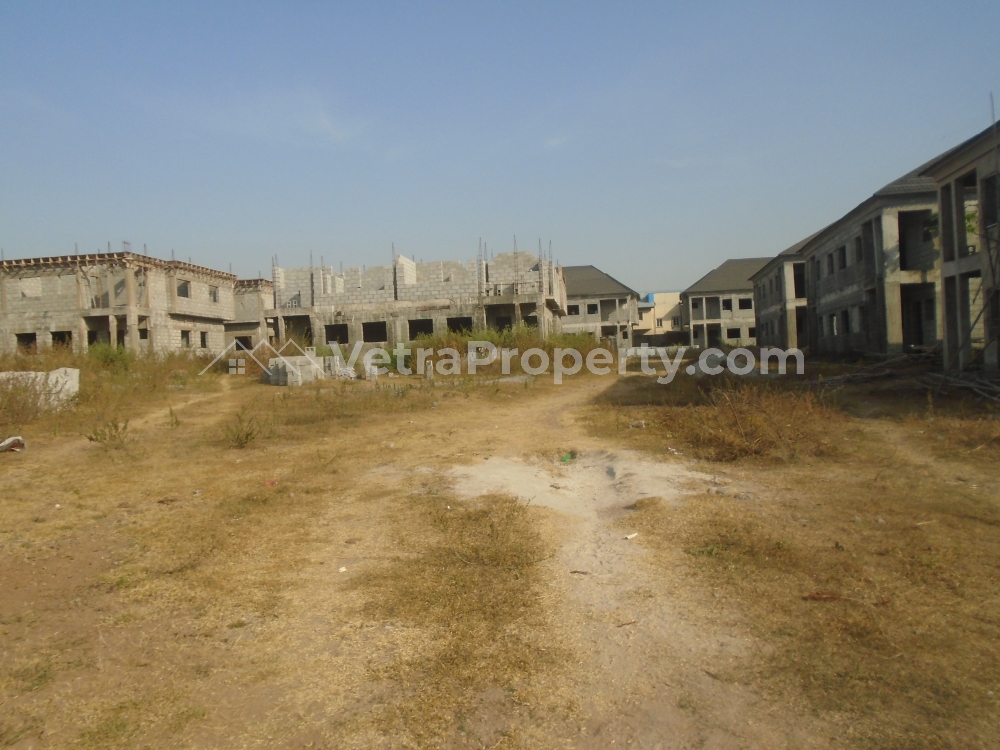  30 Units Of 3 Bedroom Semi-detached Duplex All Rooms En-suit With A Guest Toiletand 2 Sitting Room In An Estate For Sale  3 bedroom Detached Duplex for Sale Jabi Abuja Vetra  Property