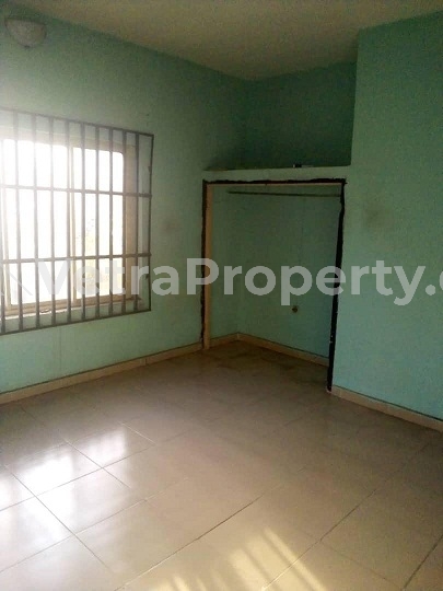  3 Bedroom Flat On A Ground Floor Both For Office, Commercial And Residential Purpose For Rent In Uyo.  3 bedroom Flat for Rent Uyo Akwa Ibom Vetra  Property