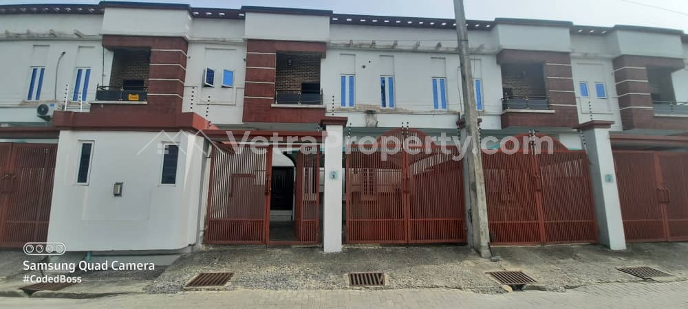  Beautifully Built, Well Maintained, Tastefully Finished 4bedroom Terrace.  4 bedroom Terraced Duplex for Sale Lekki Lagos Vetra  Property